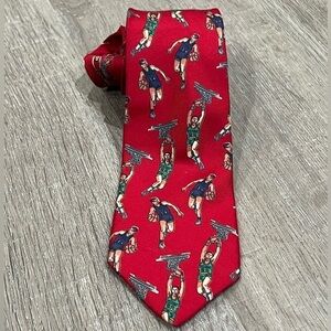 Robert Talbott Parisian Hand Made in England 100% Silk Basketball Pattern Tie